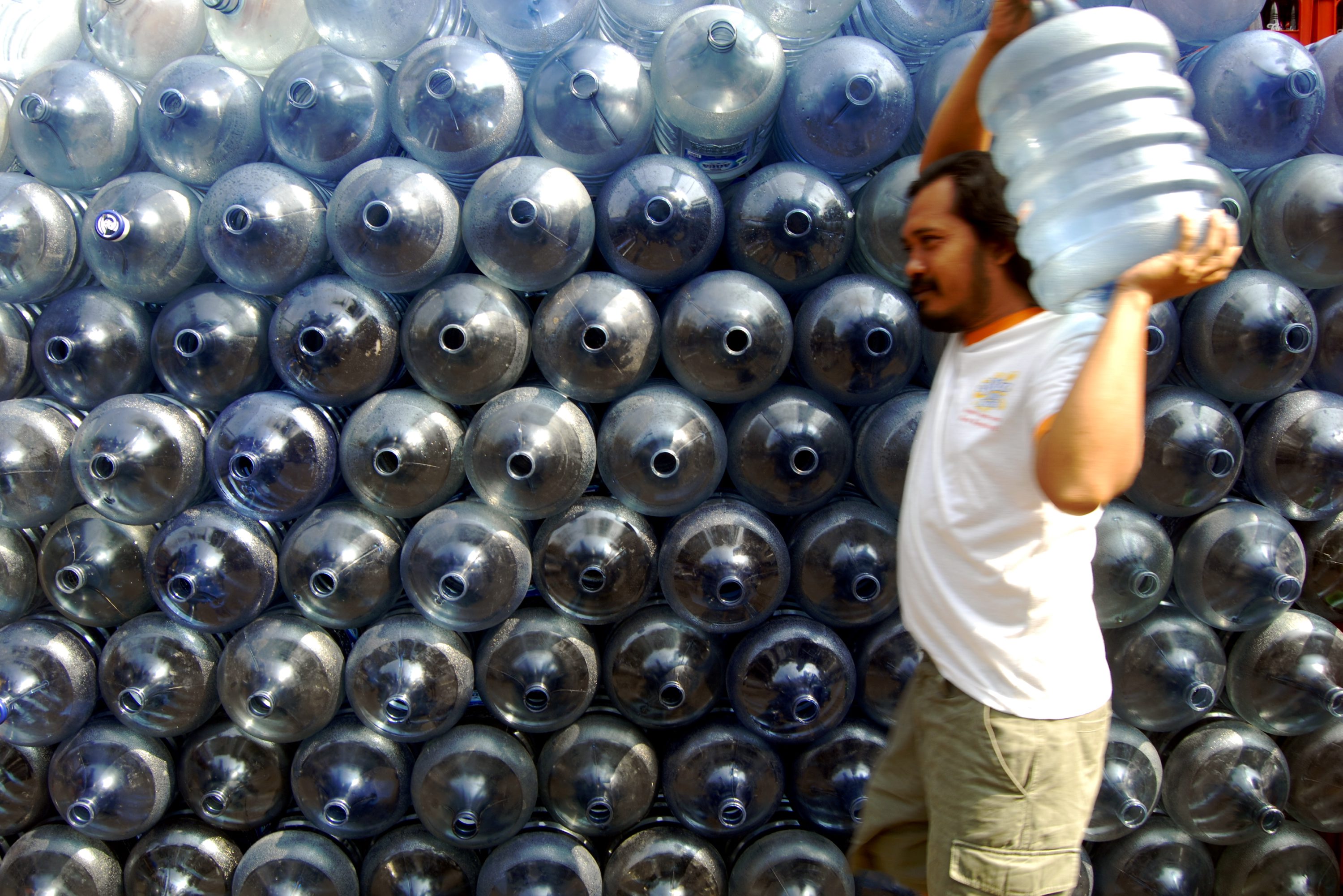 Ini Penjelasan BPOM Soal Kandungan BPA pada AMDK