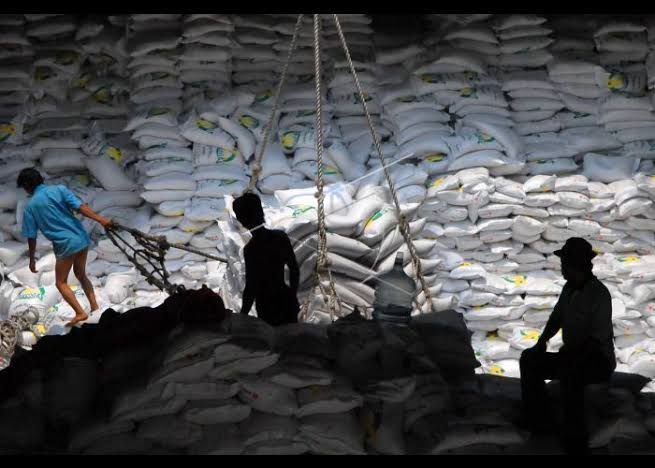 Ilustrasi beras import