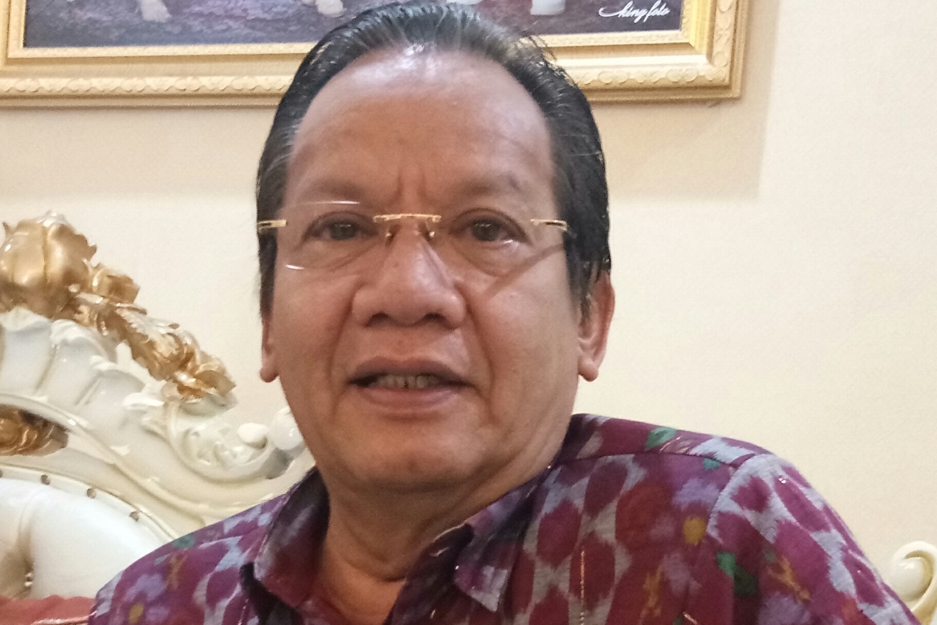 Gubernur Sulteng Longki Djanggola.