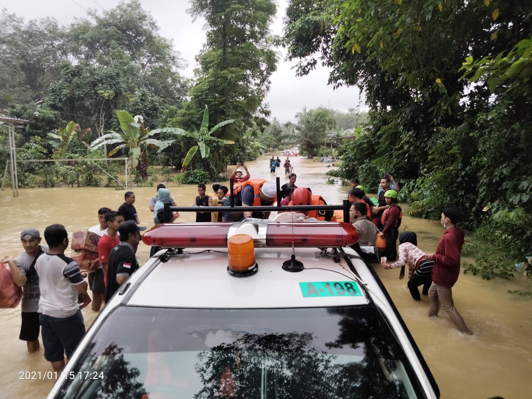 BNPB  Bantu Rp3,5 Miliar Untuk Dana Siap Pakai Banjir Kalsel