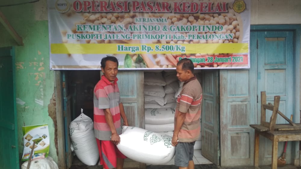 Operasi pasar kedelai di Kabupaten Pekalongan