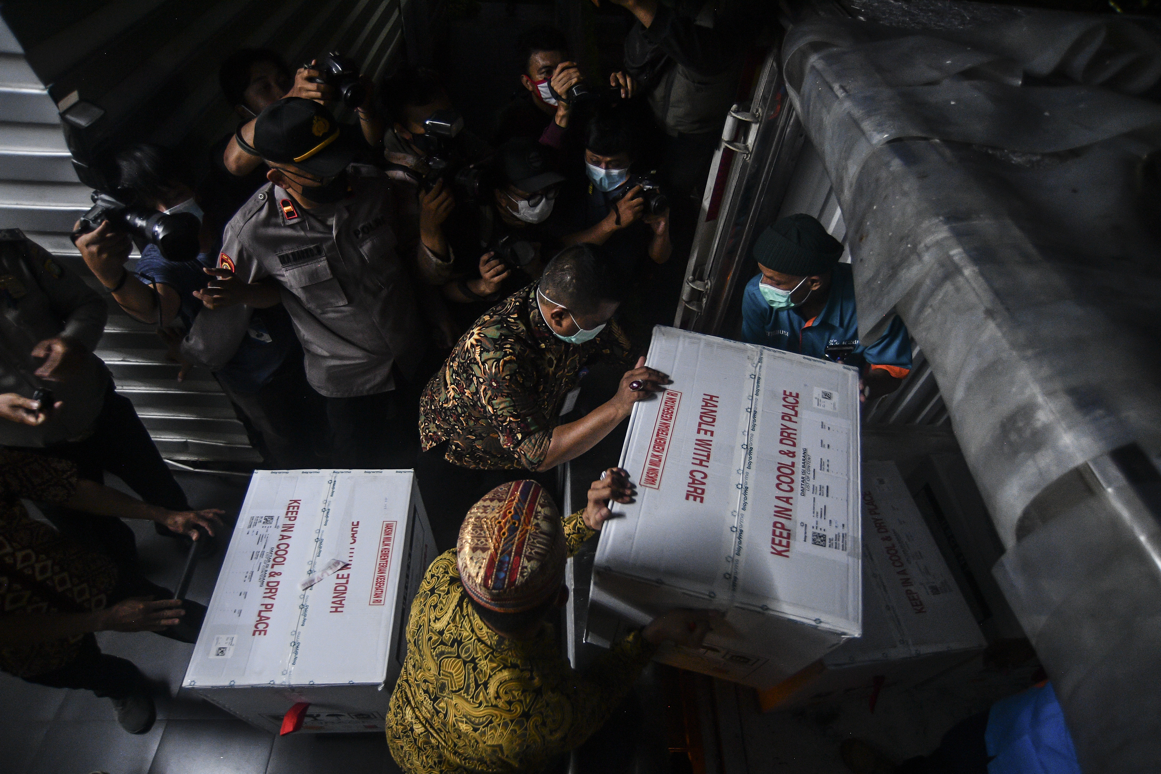 Sertifikat Halal Vaksin, BPJPH Tunggu Ketetapan Fatwa MUI 