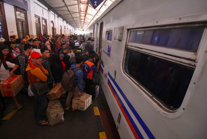 Nataru, KAI Telah Berangkatkan 125 Ribu Penumpang dari DKI