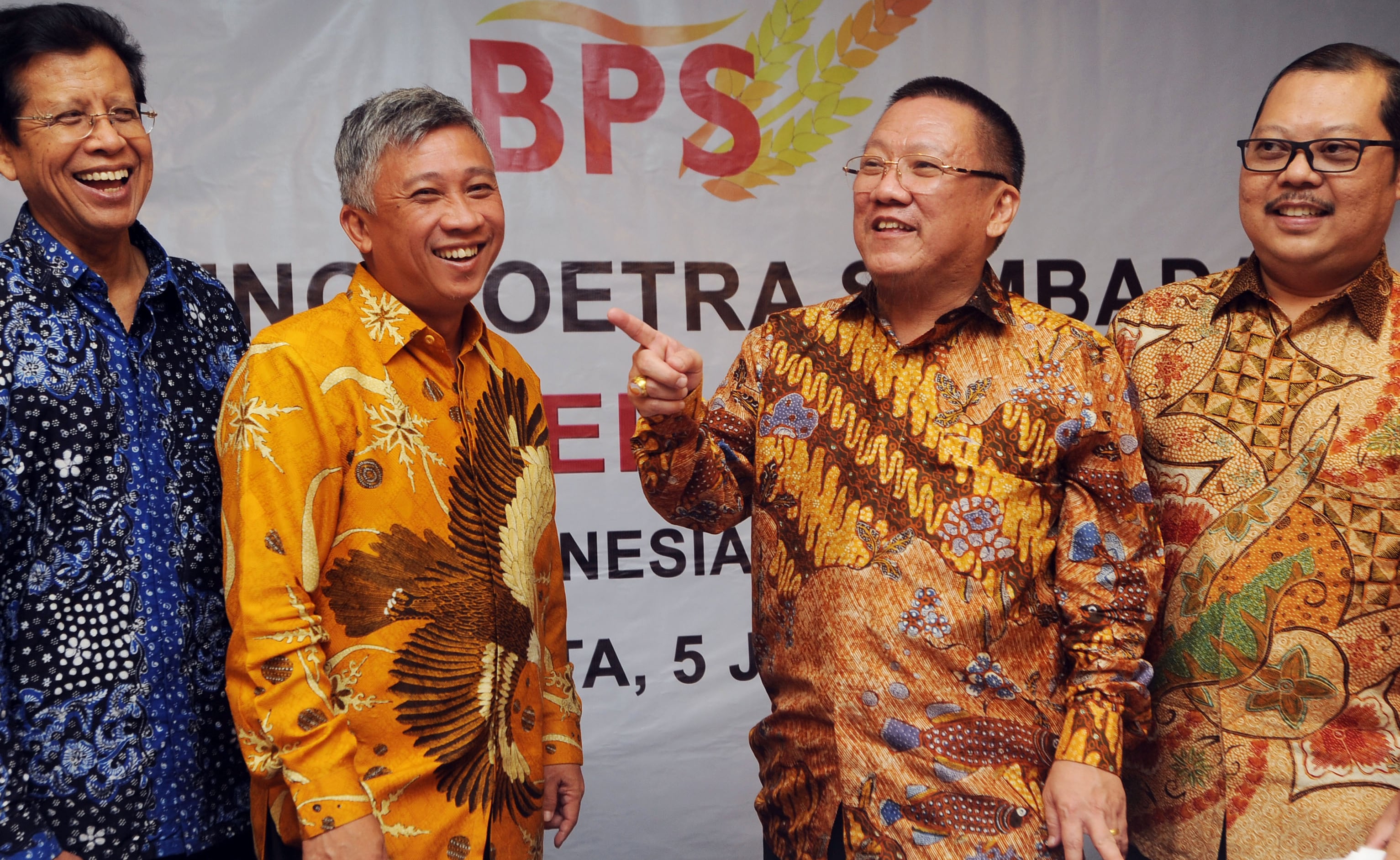 Jajaran direksi  PT Buyung Poetra Sembada Tbk 