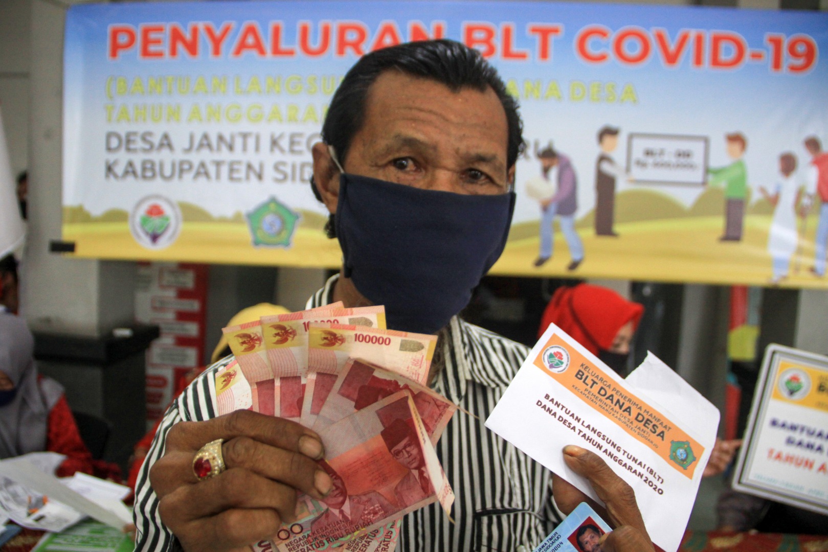 Ilustrasi pembagian BLT dari Dana Desa