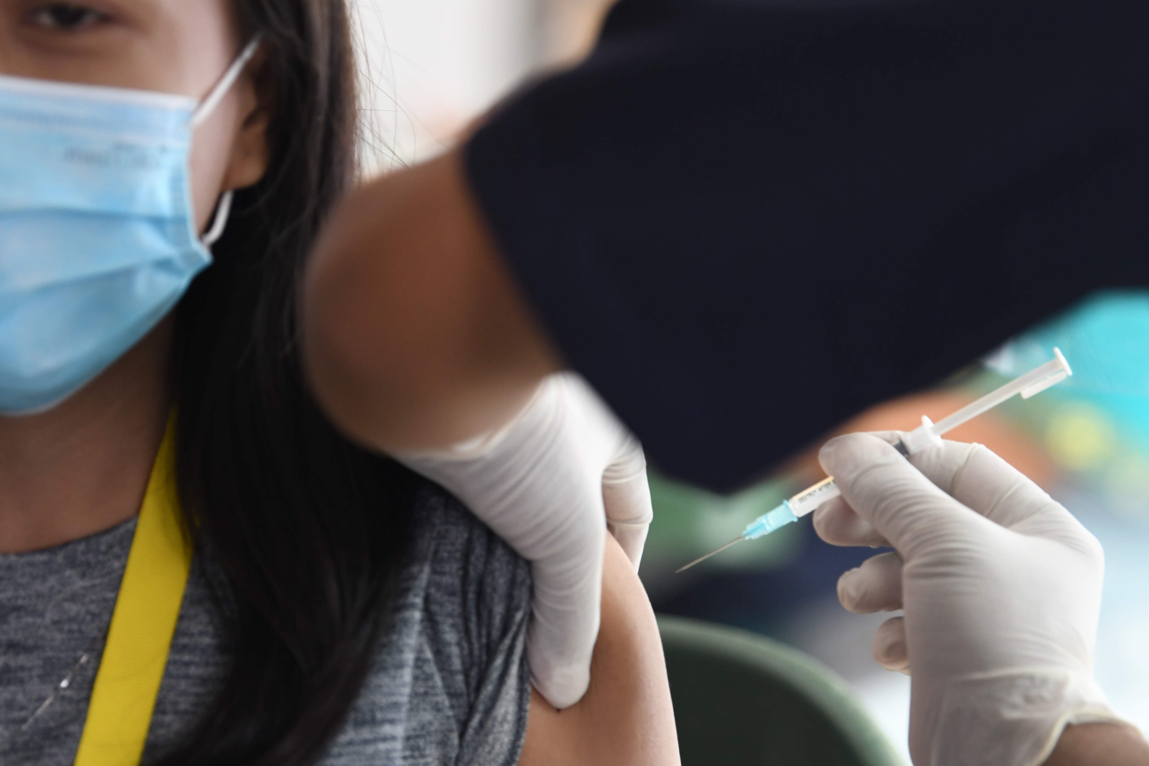 Jokowi Perintahkan Menkes Perbaiki Manajemen Vaksinasi