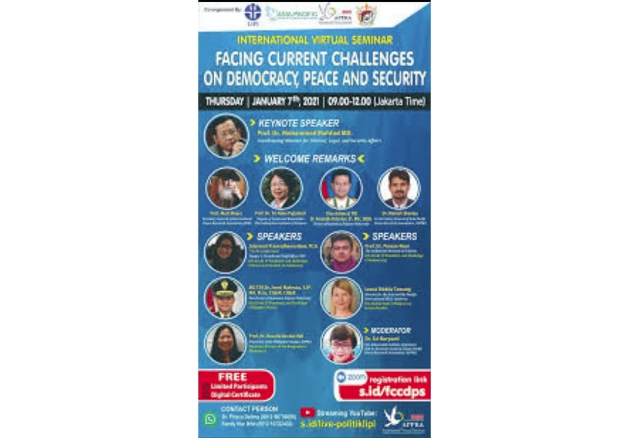 Diskusi Facing current challenges on democracy, peace and security.
