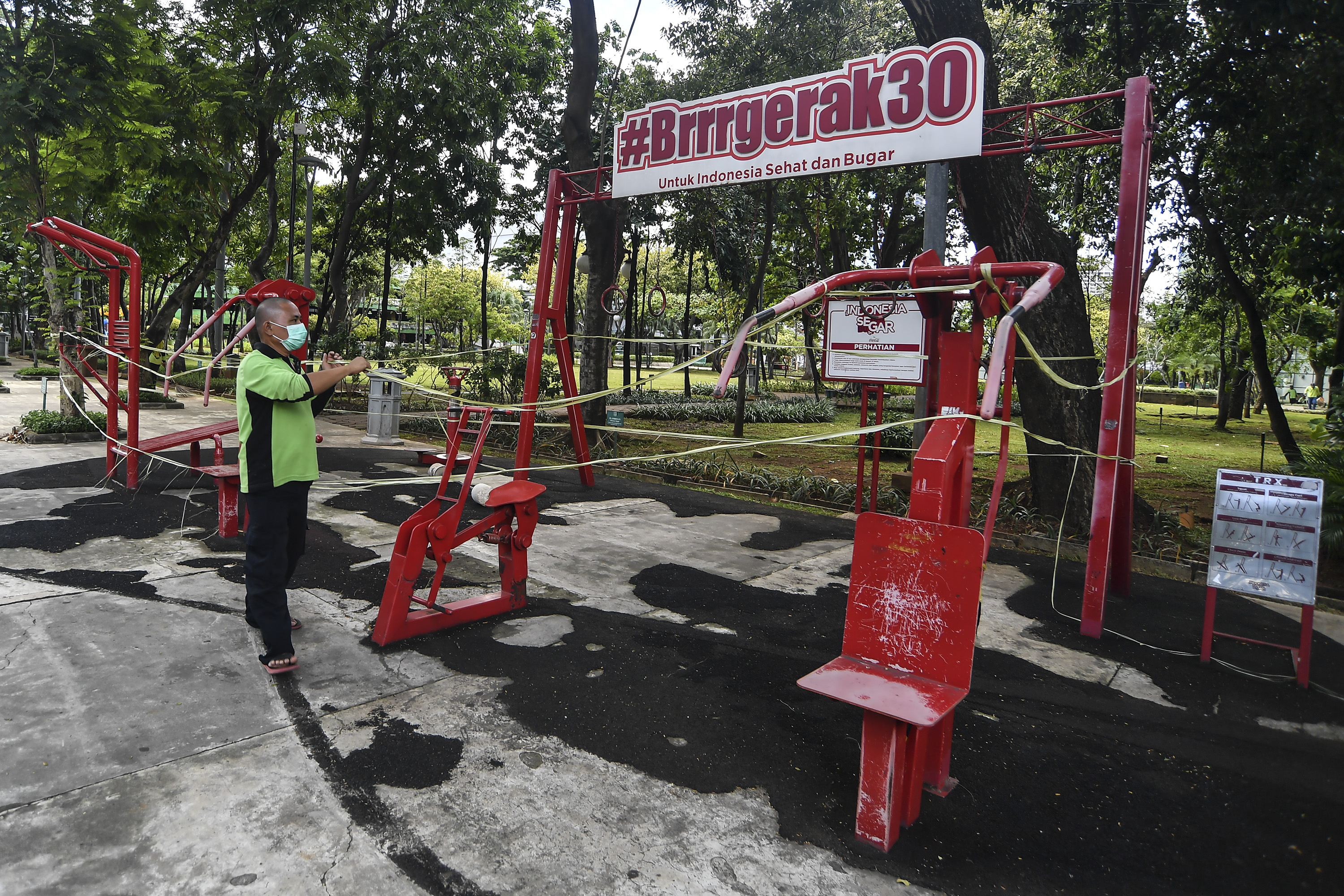 Penutupan kawasan RPTRA di Jakarta