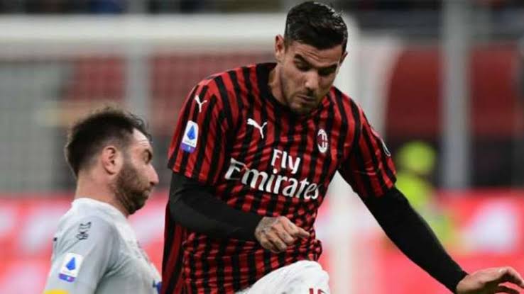 Dua Bintang Milan Positif Covid-19