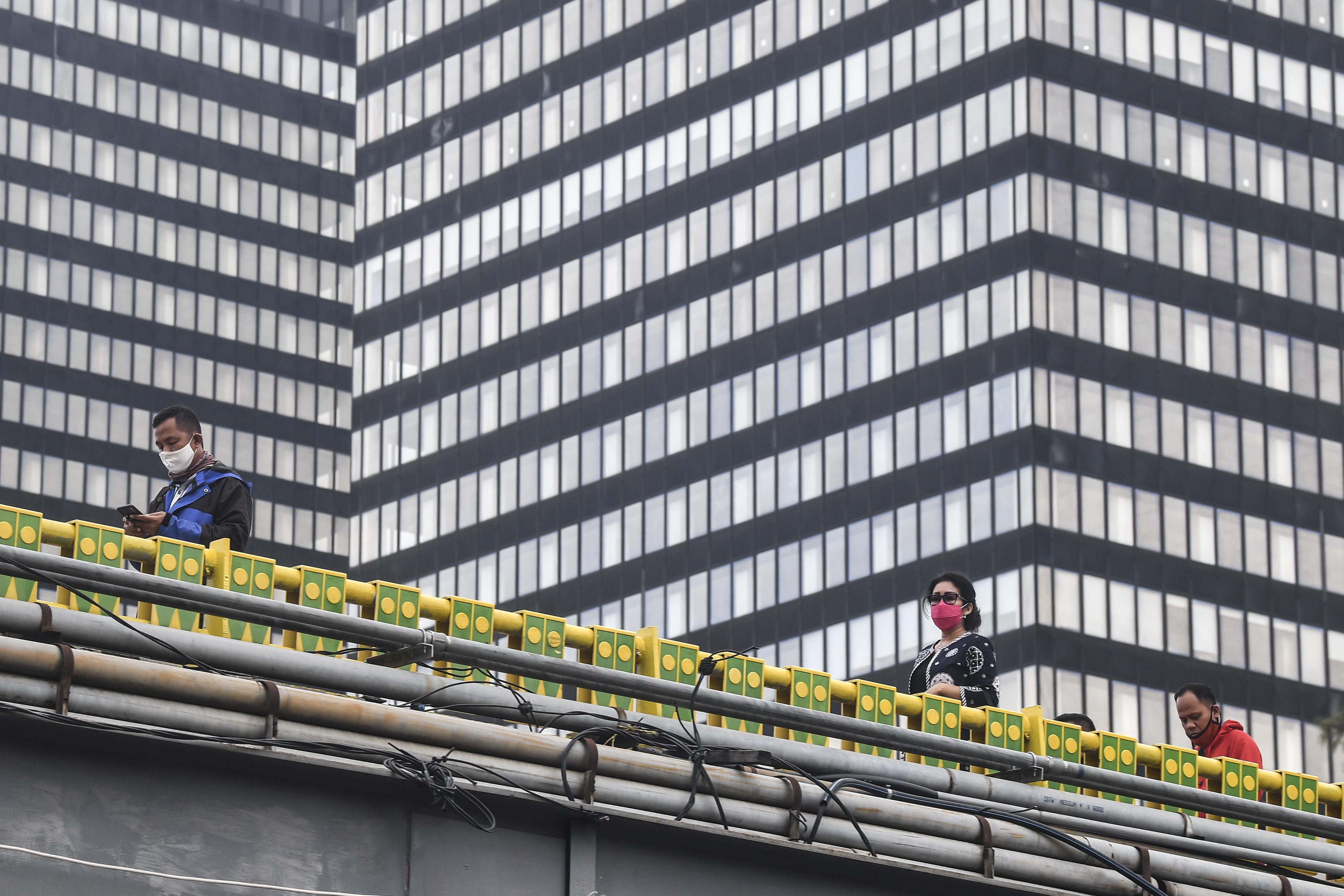 PSBB Ketat Pekan Depan dapat Tentukan Momen Pemulihan Ekonomi    