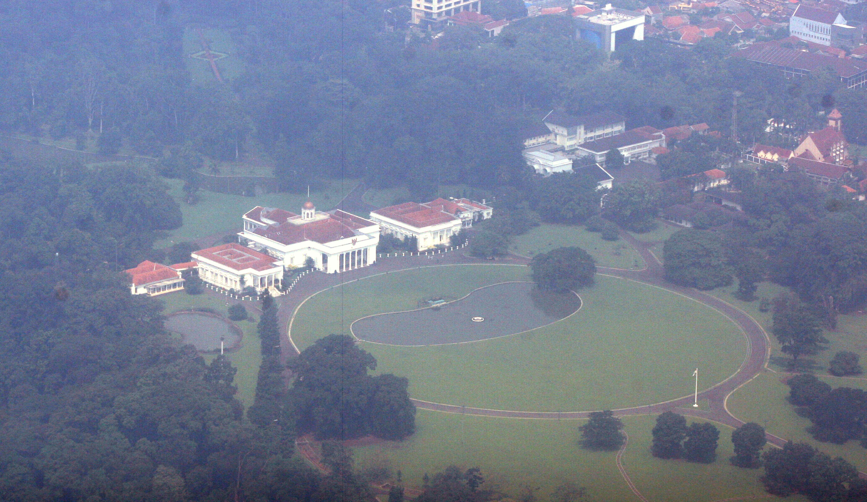 Ilustrasi  Istana Bogor yang nerupakan ikon dari kota Bogor 