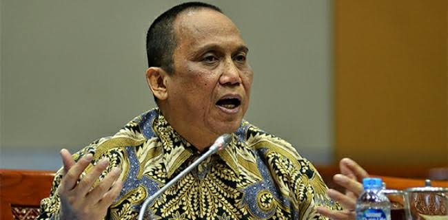  Pakar hukum  Indriyanto Seno Adji