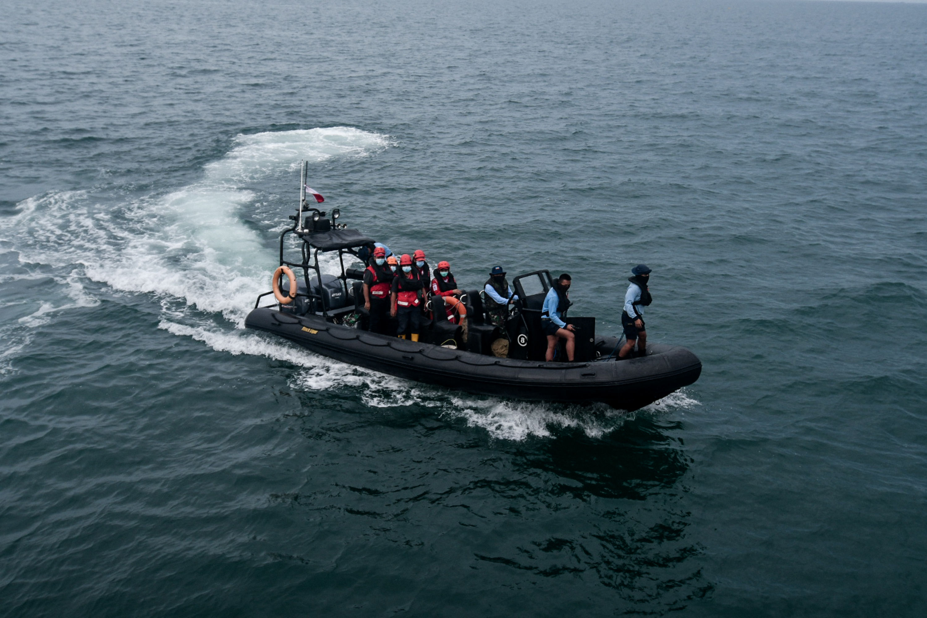 Presiden Pantau Pencarian Pesawat dan Penumpang Sriwijaya Air