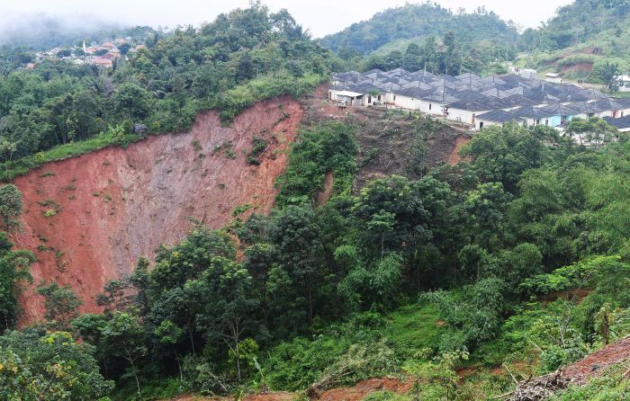 Ilustrasi bencana longsor.