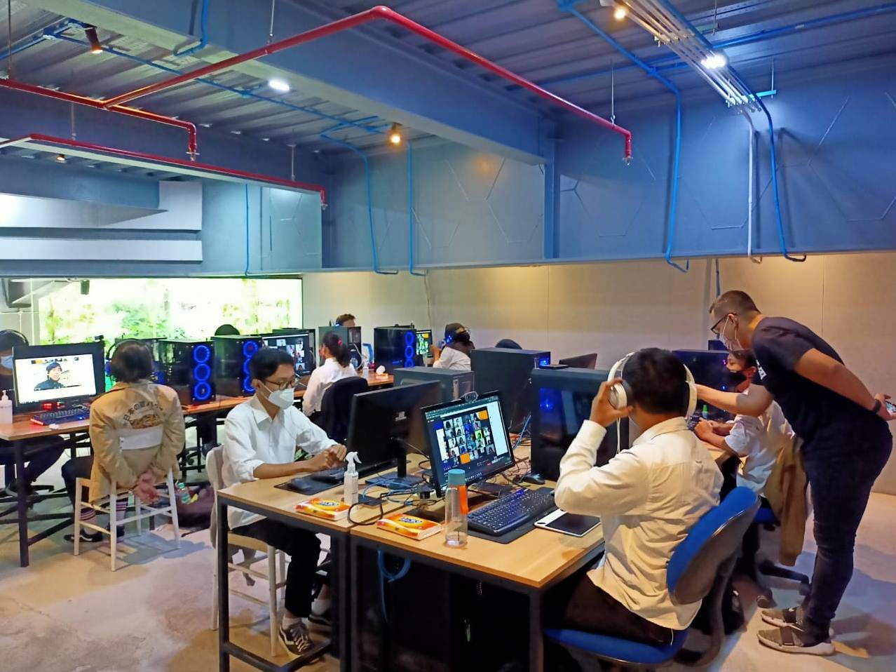 Cerdaskan Bangsa, Sinar Mas Land Beri Ribuan Beasiswa Pendidikan