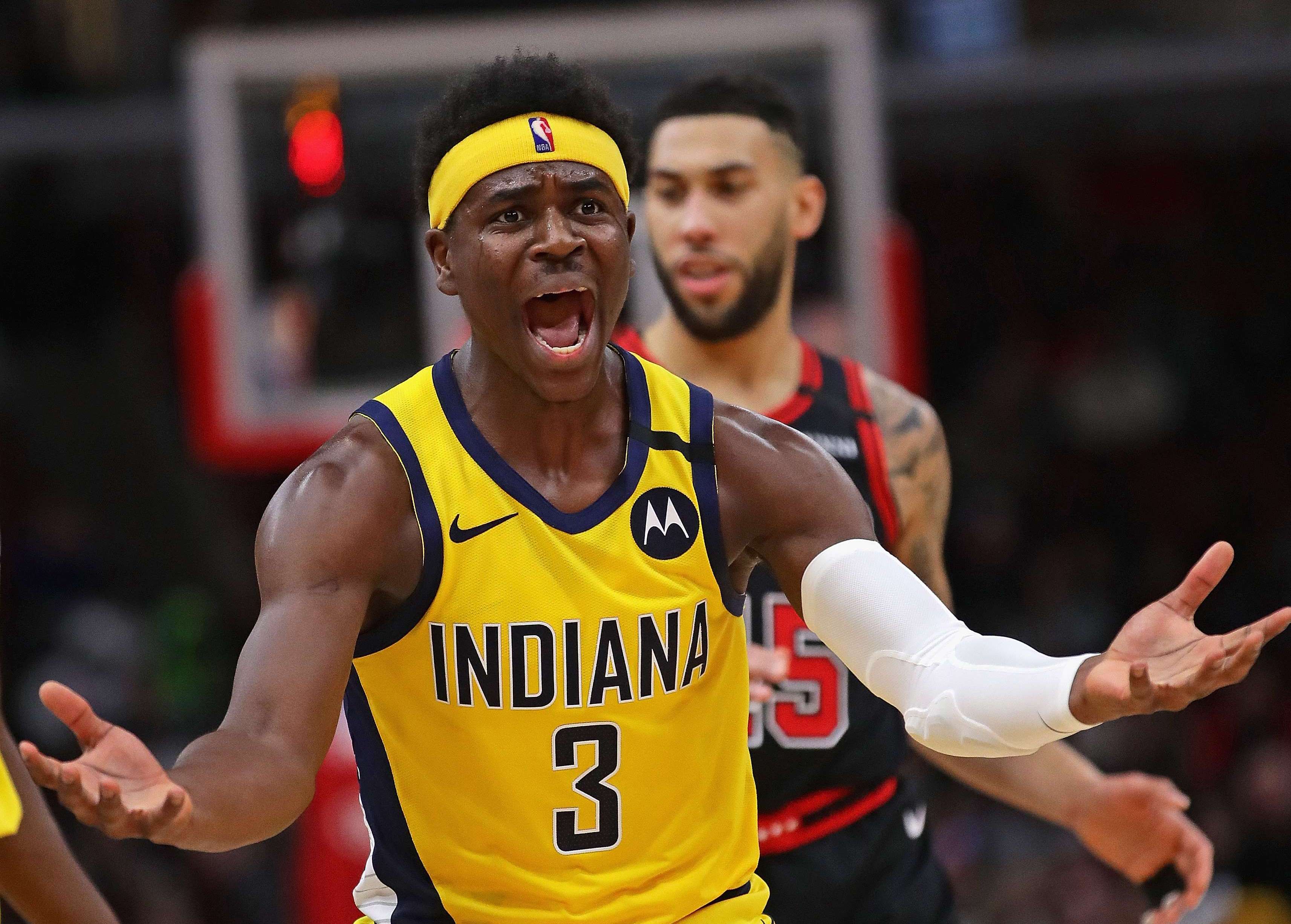  Aaron Holiday mengantarkan tim Indiana Pacers  menaklukkan Atlanta Hawks  dengan skor125-113.