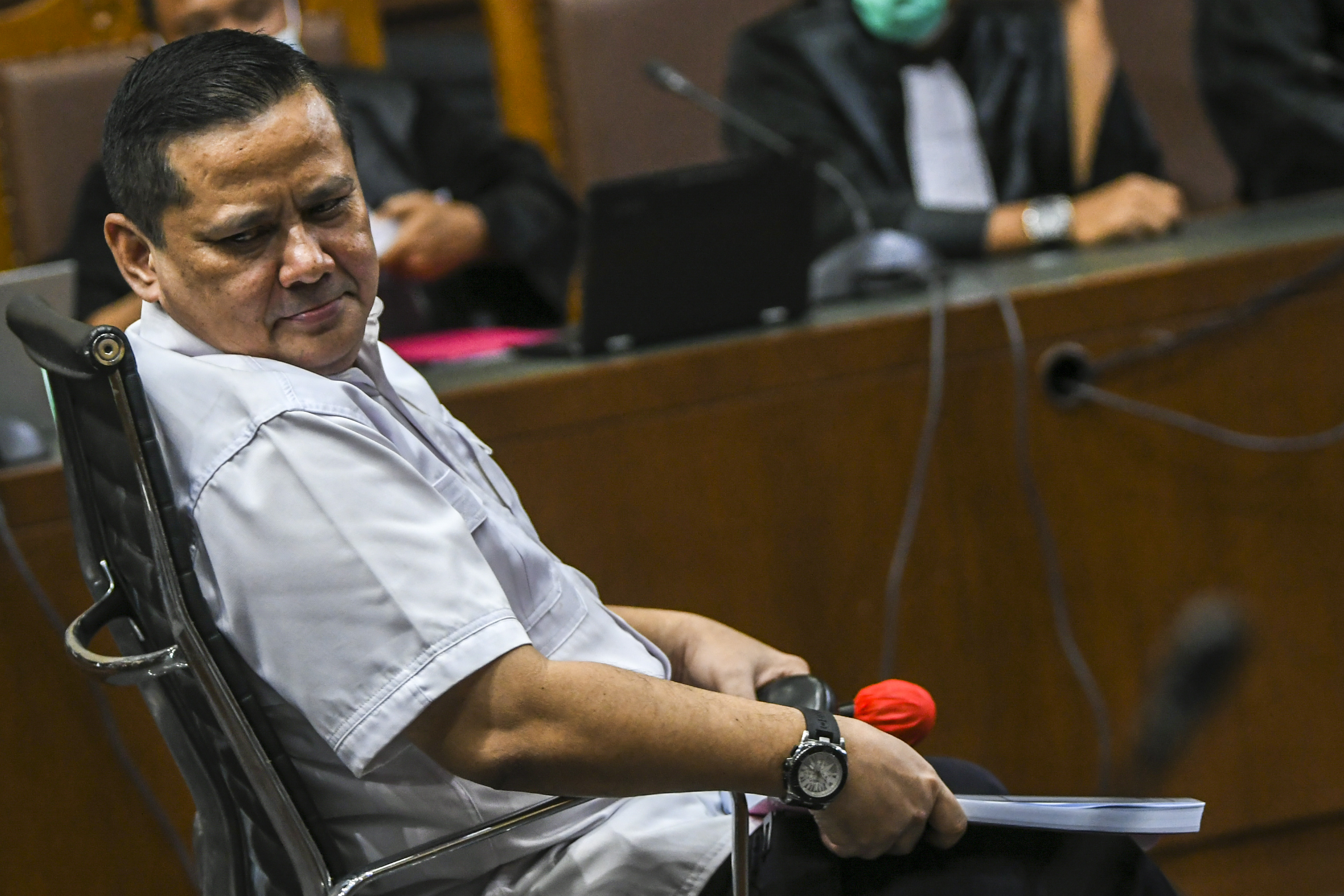 Terdakwa Napoleon Bonaparte saat menjalani sidang lanjutan di Pengadilan Tipikor, Jakarta.