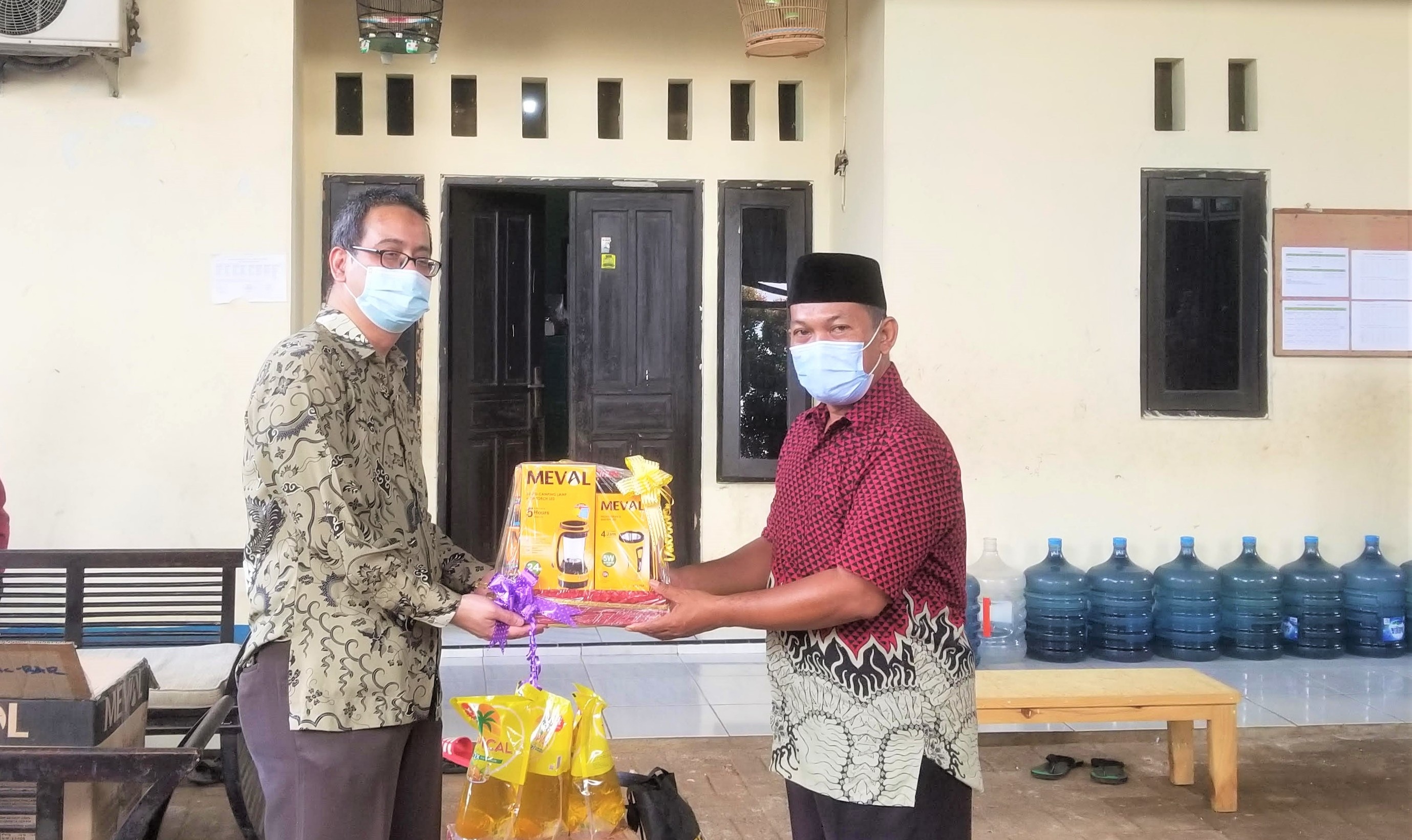 Program Light for Hope Meval