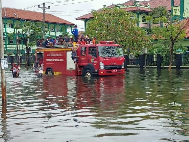 Banjir di Pekalongan, Jawa Tengah.