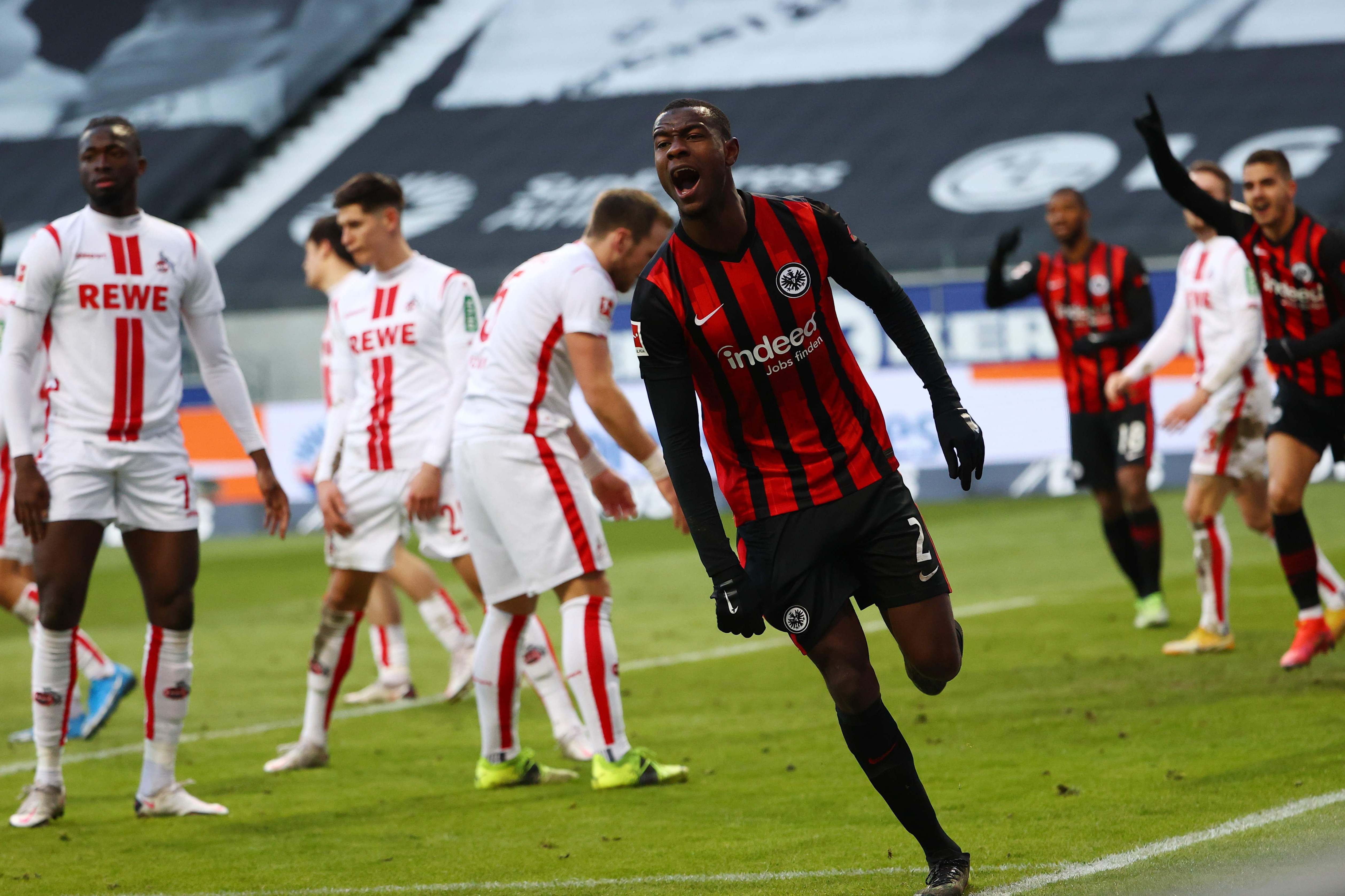 Eintracht Frankfurt Pecundangi Cologne 2-0 