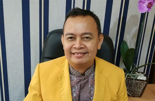 Dosen Universitas Negeri Padang (UNP) dan juga peneliti Eco-Nano-Biotechnology, Dr. Abdul Razak, MS.i 