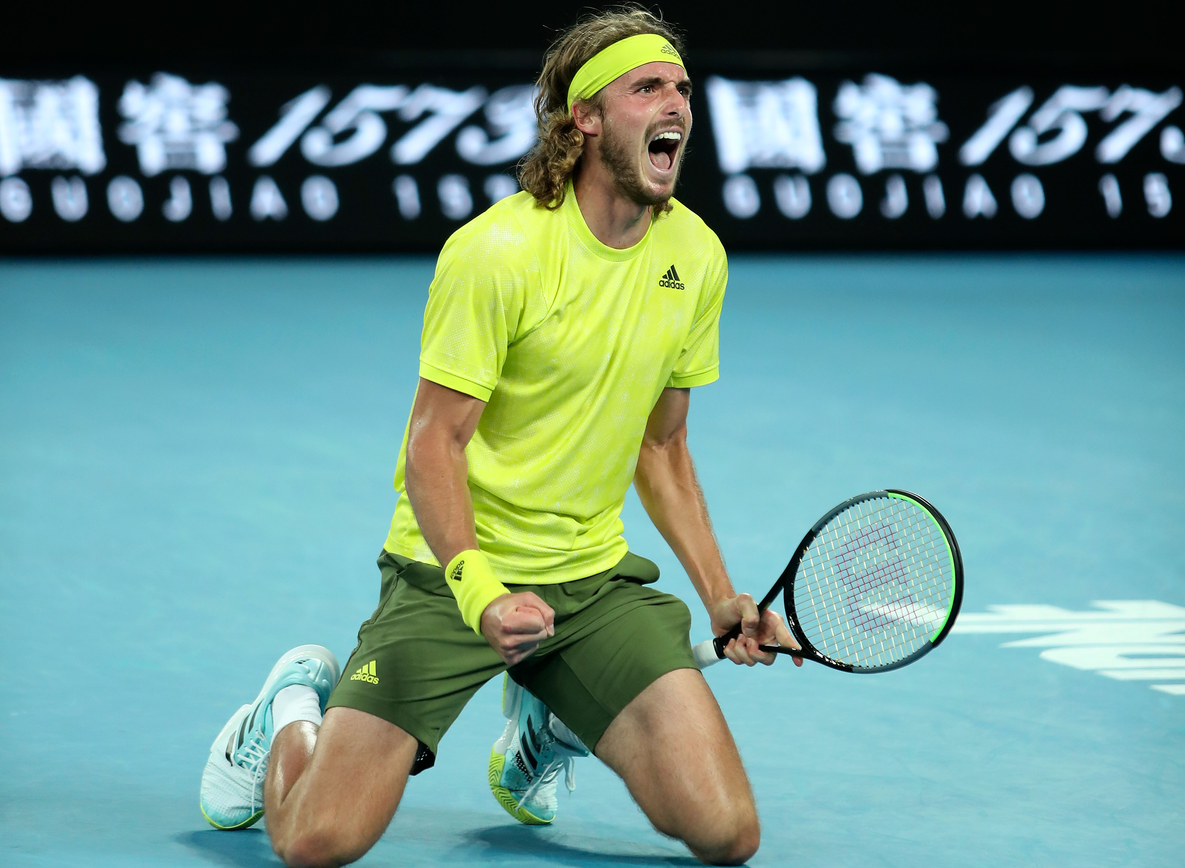 Petenis Yunansi Stefanos Tsitsipas mengungkapkan rasa bahagianya setelah mengalahkan petenis Australia, Thanasi Kokkinakis.