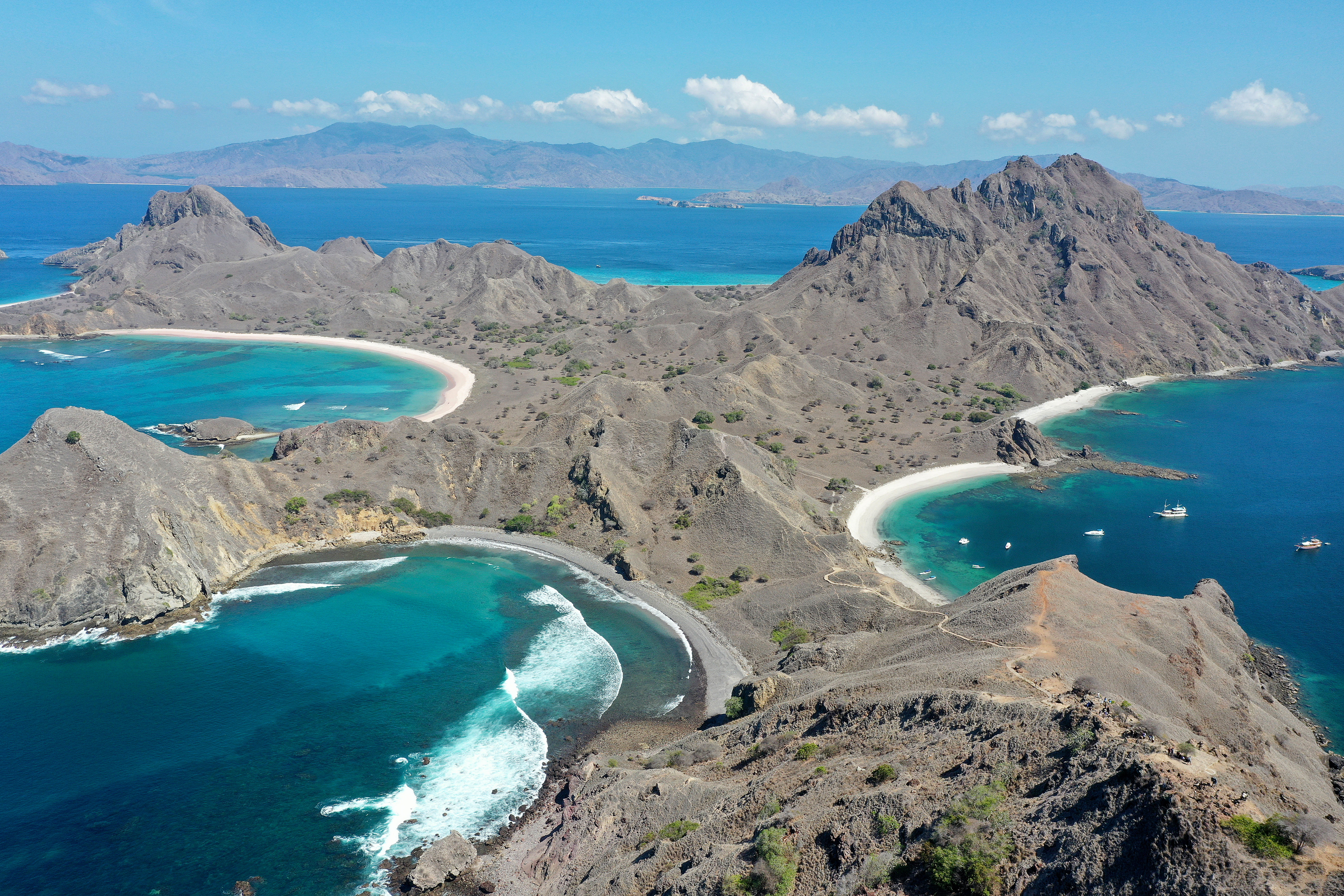 Pemandangan Pulau Radar di kawasan Labuan Bajo, NTT