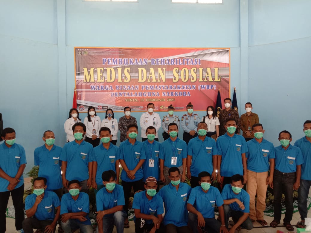 Lapas) Kelas II A Pematangsiantar, Sumatra Utara memberikan rehabilitasi medis dan sosial bagi 220 warga binaan. 