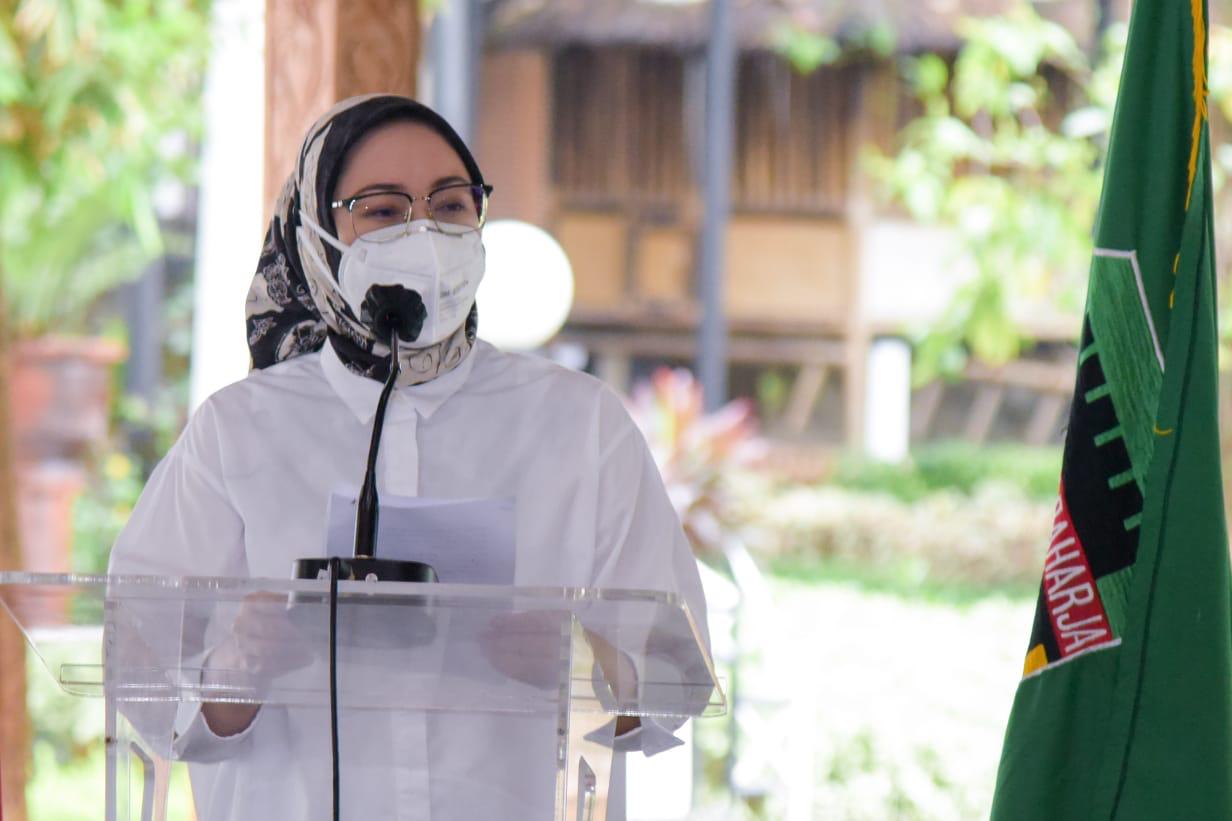  Bupati Purwakarta Anne Ratna Mustika