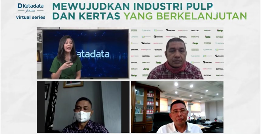 Diskusi mengenai industri Pulp dan kertas