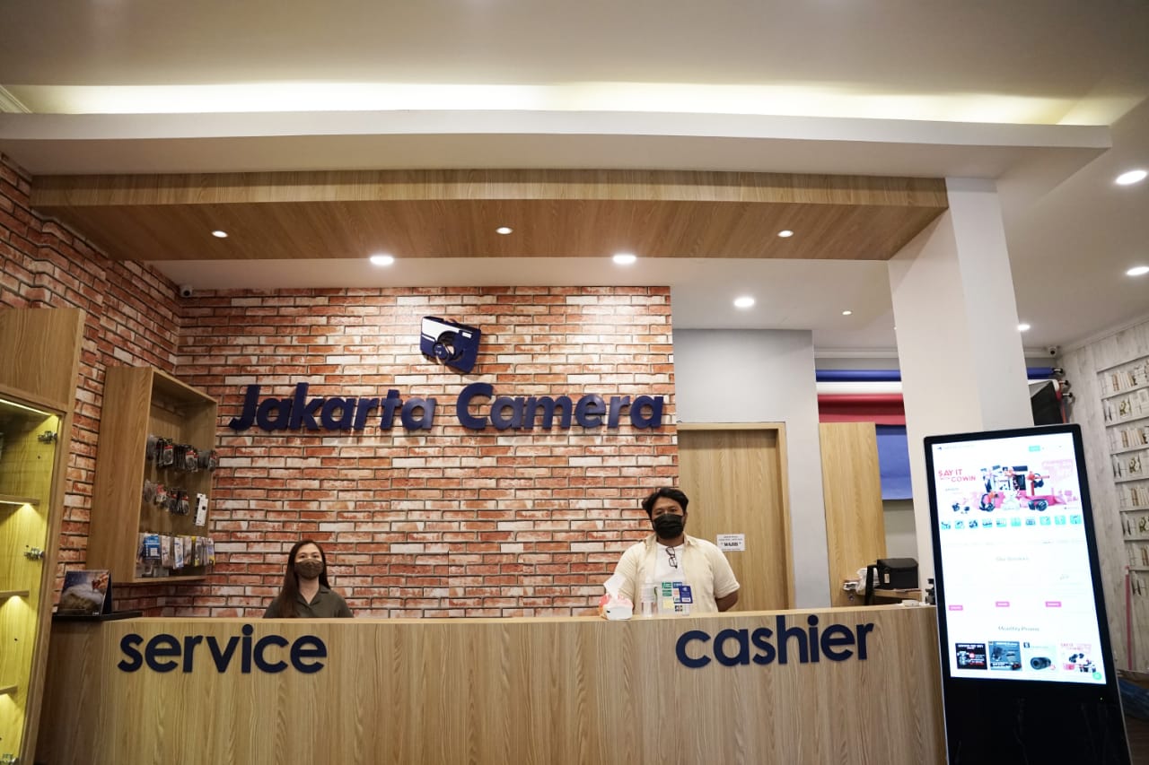 Store Jakarta Camera