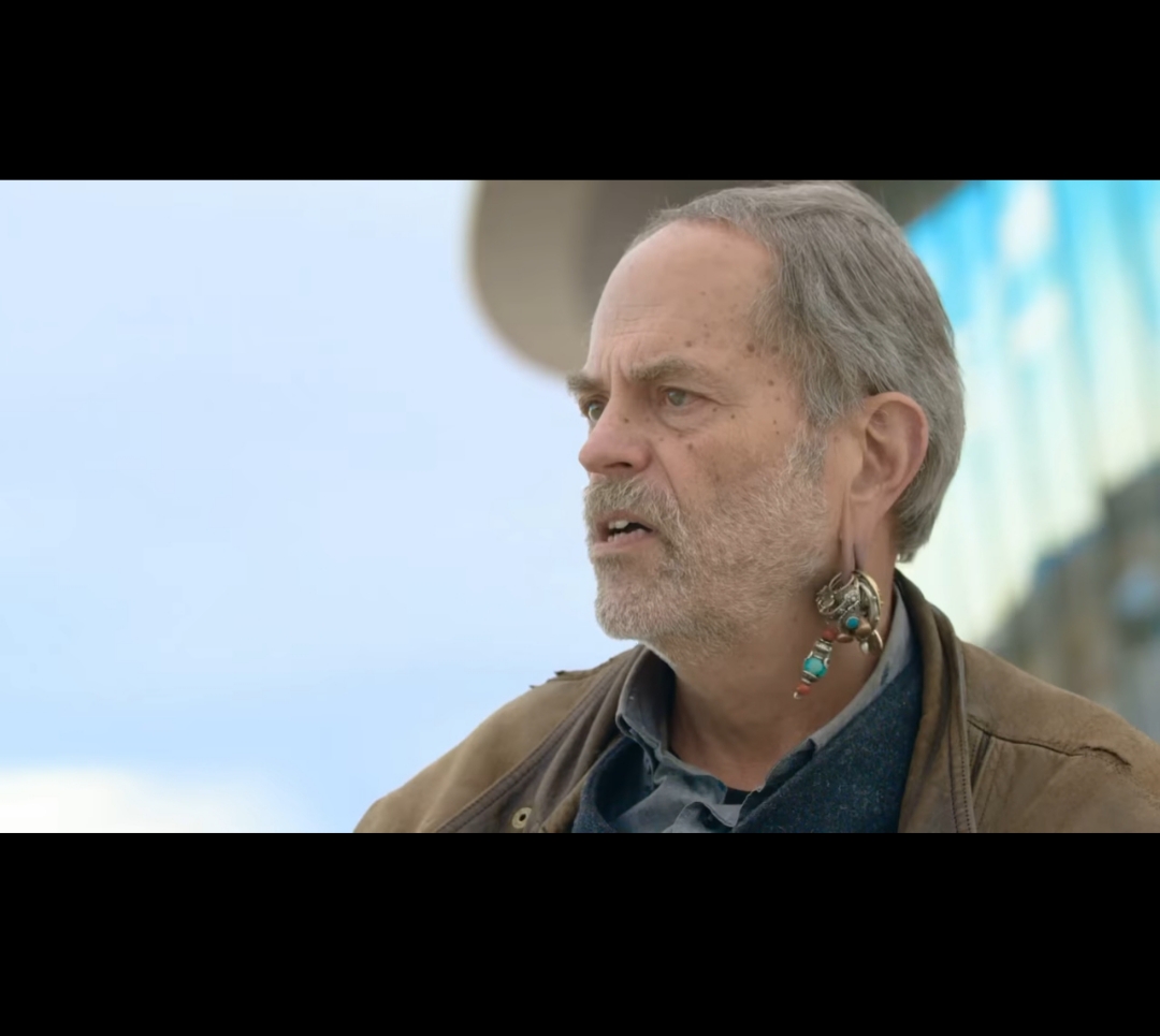 Joe Rohde, yang selama 40 tahun menjadi seniman imajiner taman hiburan Disney kini menjadi perancang wisata antariksa Virgin Galactic.