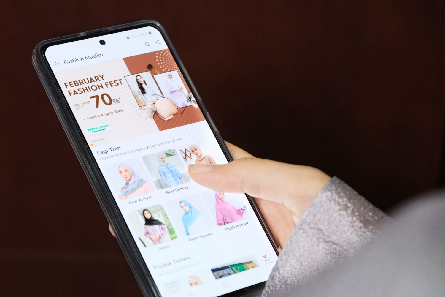 Kategori fesyen muslim di platform Tokopedia