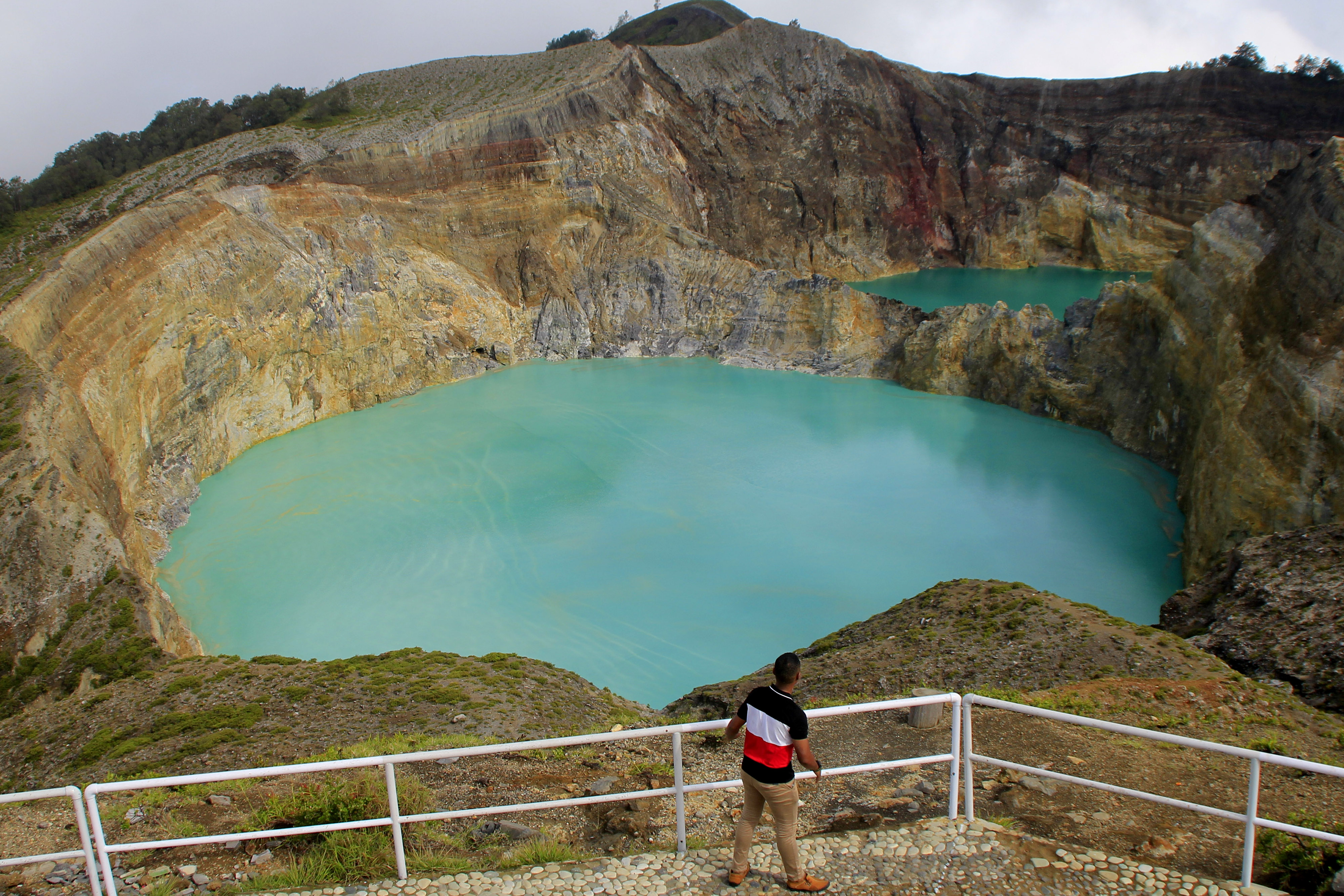 Danau Kelimutu di NTT