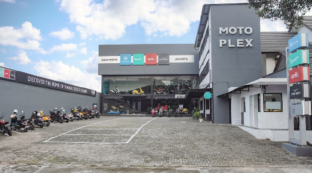 PT Piaggio Indonesia Resmikan Diler Motoplex Antasari