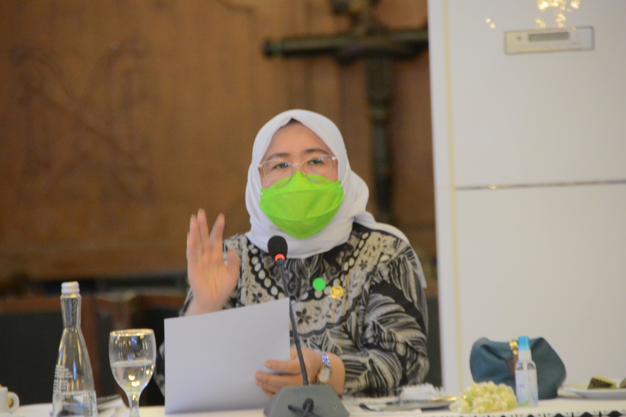 Ketua Perempuan Bangsa, Siti Mukaromah