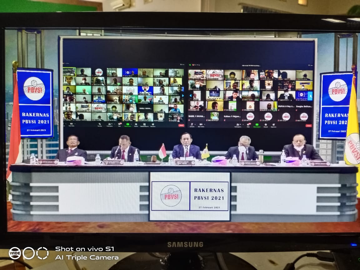 Rapat Kerja Nasional (Rakernas) PP PBVSI 2021 yang berlangsung secara virtual, Sabtu (27/2).