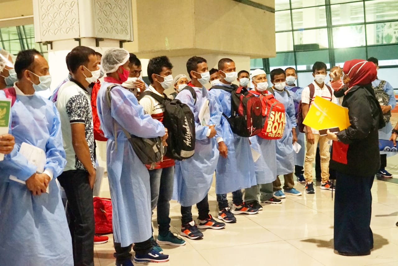 Pemerintah Aceh menyambut kedatangan 28 nelayannya ditangkap oleh Pemerintah India saat tiba di Bandara Soekarno-Hatta, Sabtu (30/1/2021)