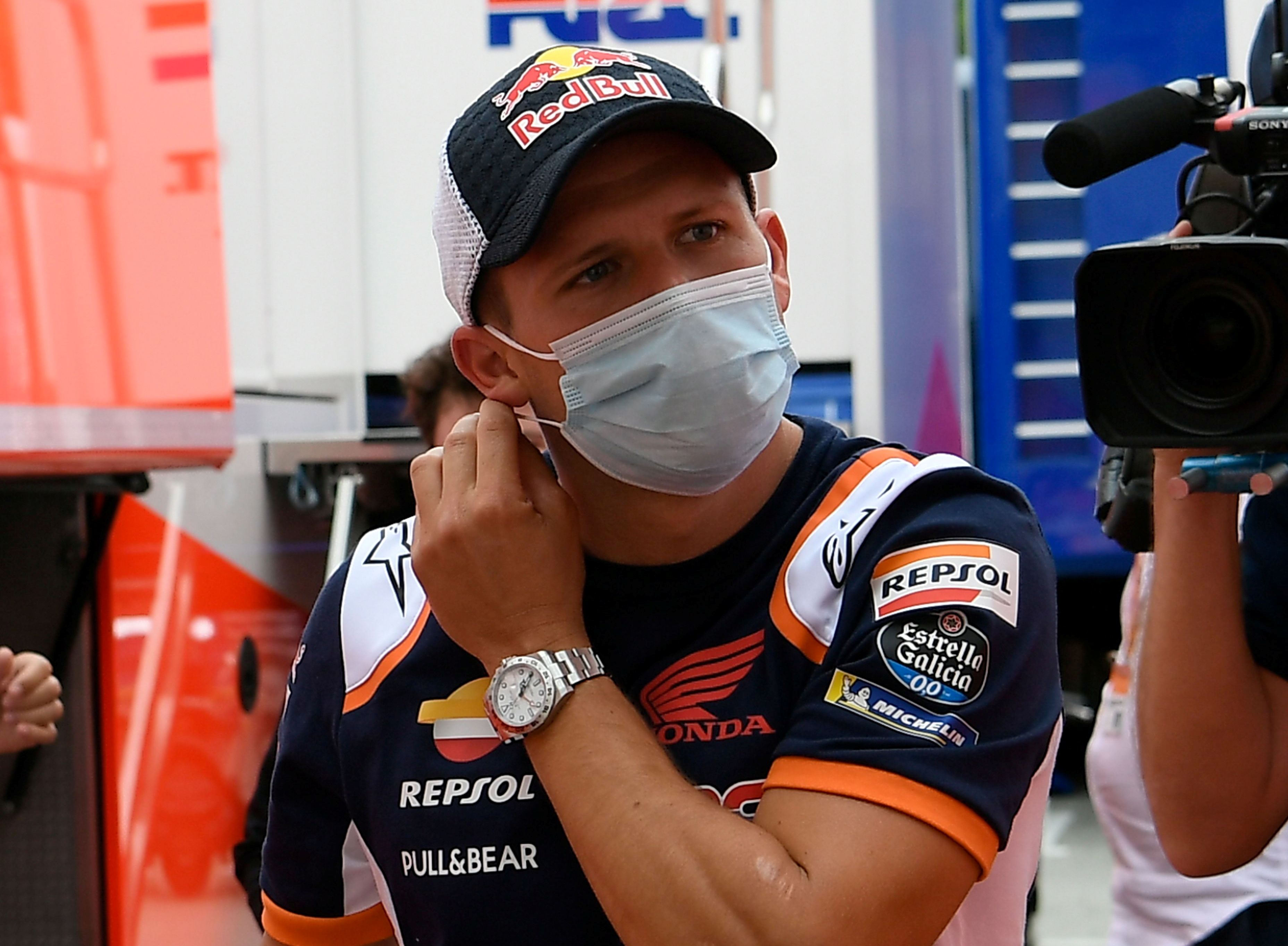 Pembalap Stefan Bradl siap gantikan posisi Marc Marquez yang masih belum pulih dari cedera.