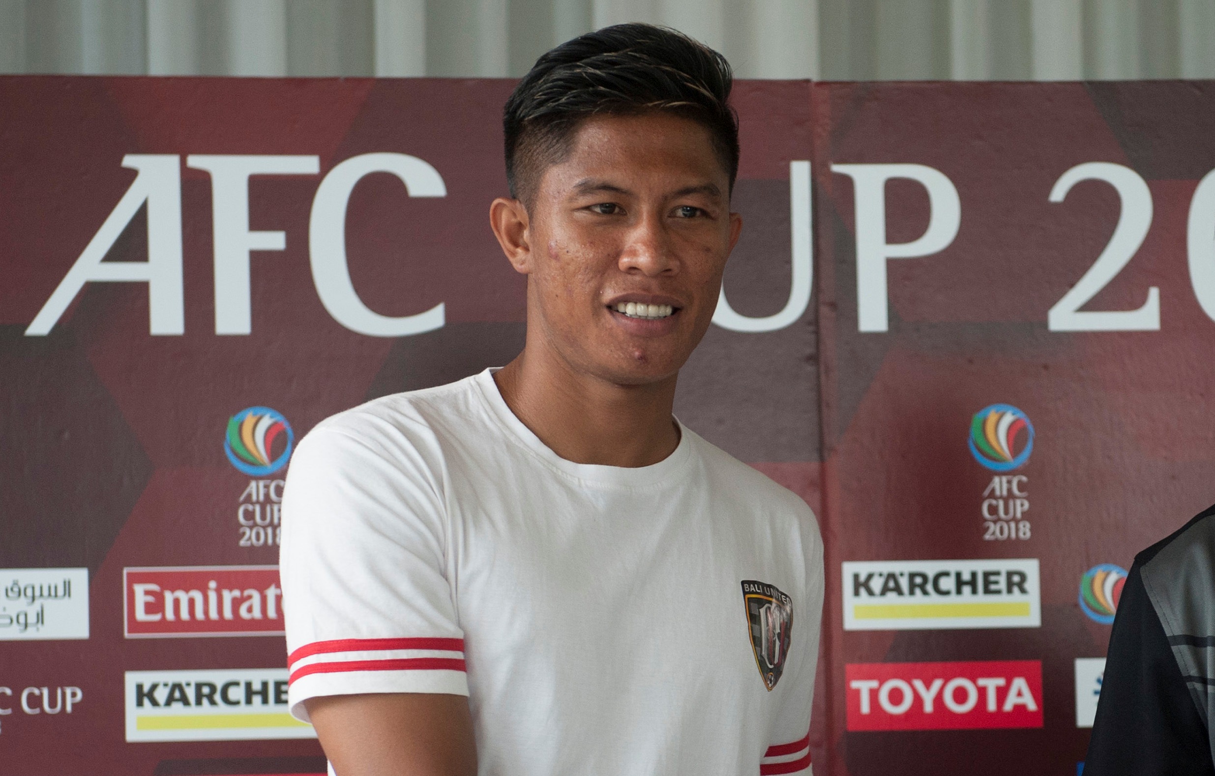 Bali United melepas Agus Nova setelah pemain senior itu hampir lima tahun mengabdi di klub tanah kelahirannya.