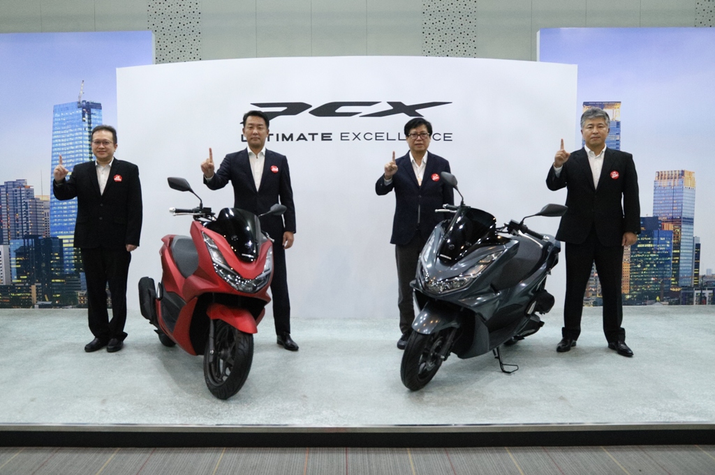 AHM Ubah Total Skutik Premium Honda PCX Generasi Terbaru