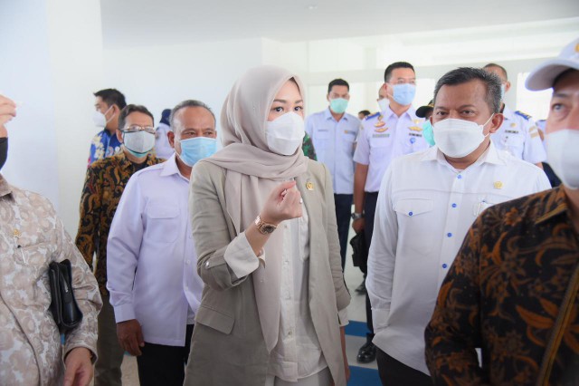 Anggota Komisi V DPR RI Athari Gauthi Ardi di Kota Padang, Sumbar, Senin (15/2/2021).