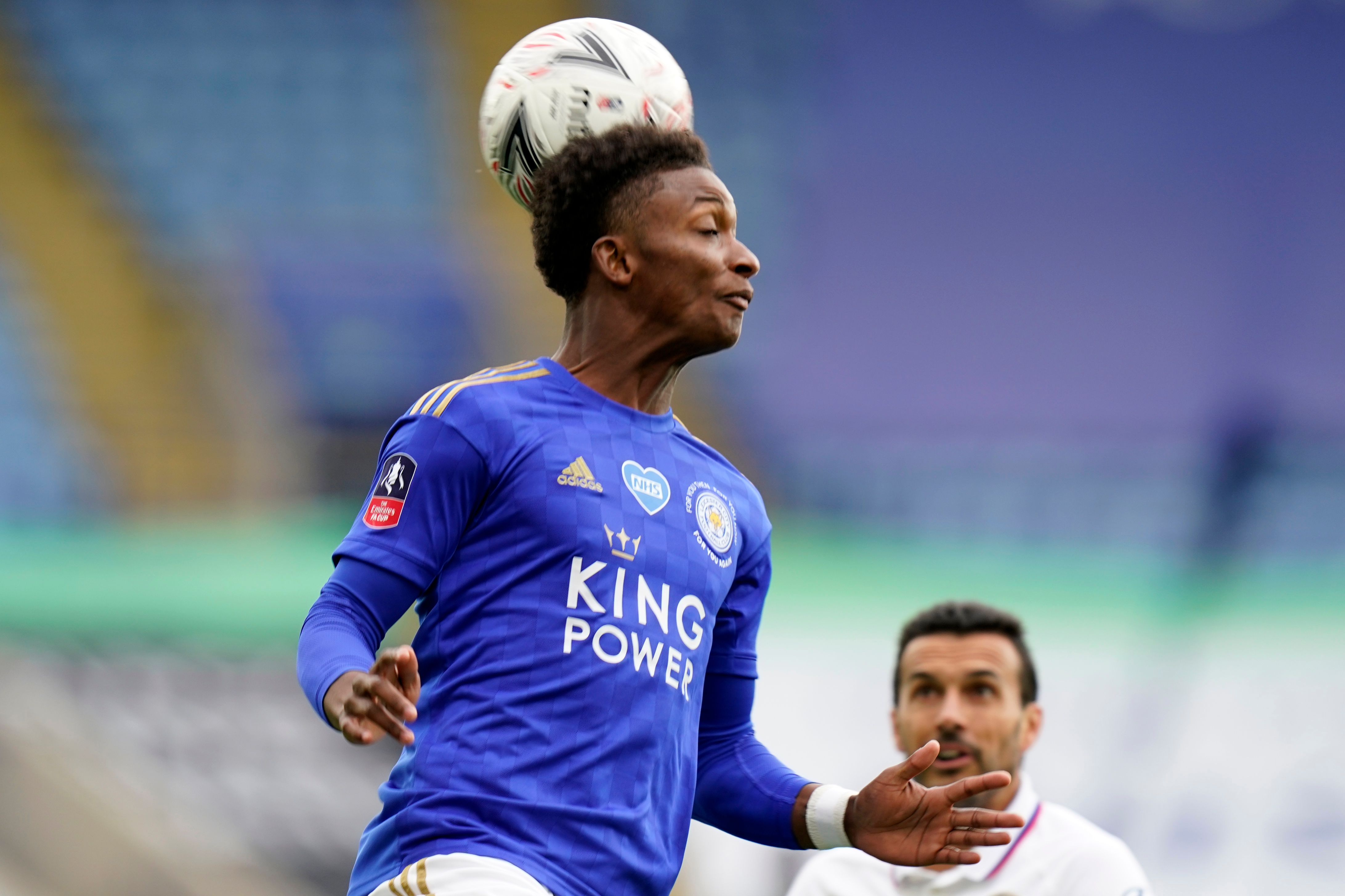 Gelandang Demarai Gray bergabung dengan Bayer Leverkusen dari Leicester City