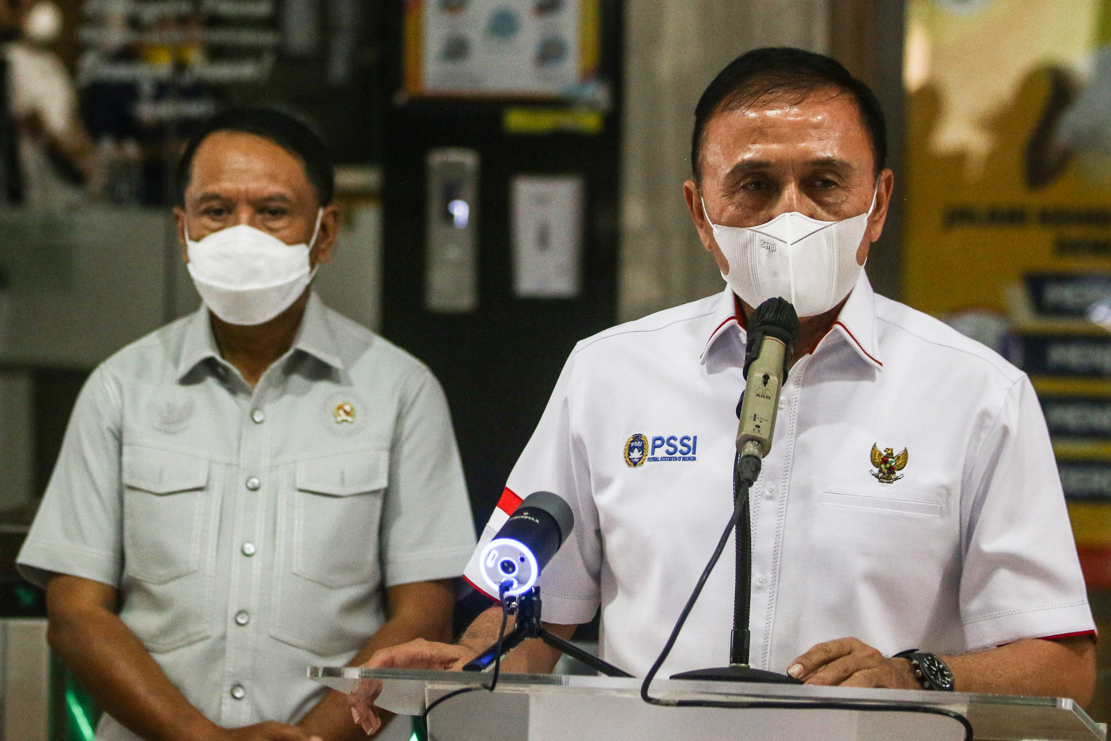 Pertemuan Menpora Zainudin Amali dan Ketum PSSI Mochammad Iriawan membahas nasib kompetisi sepak bola