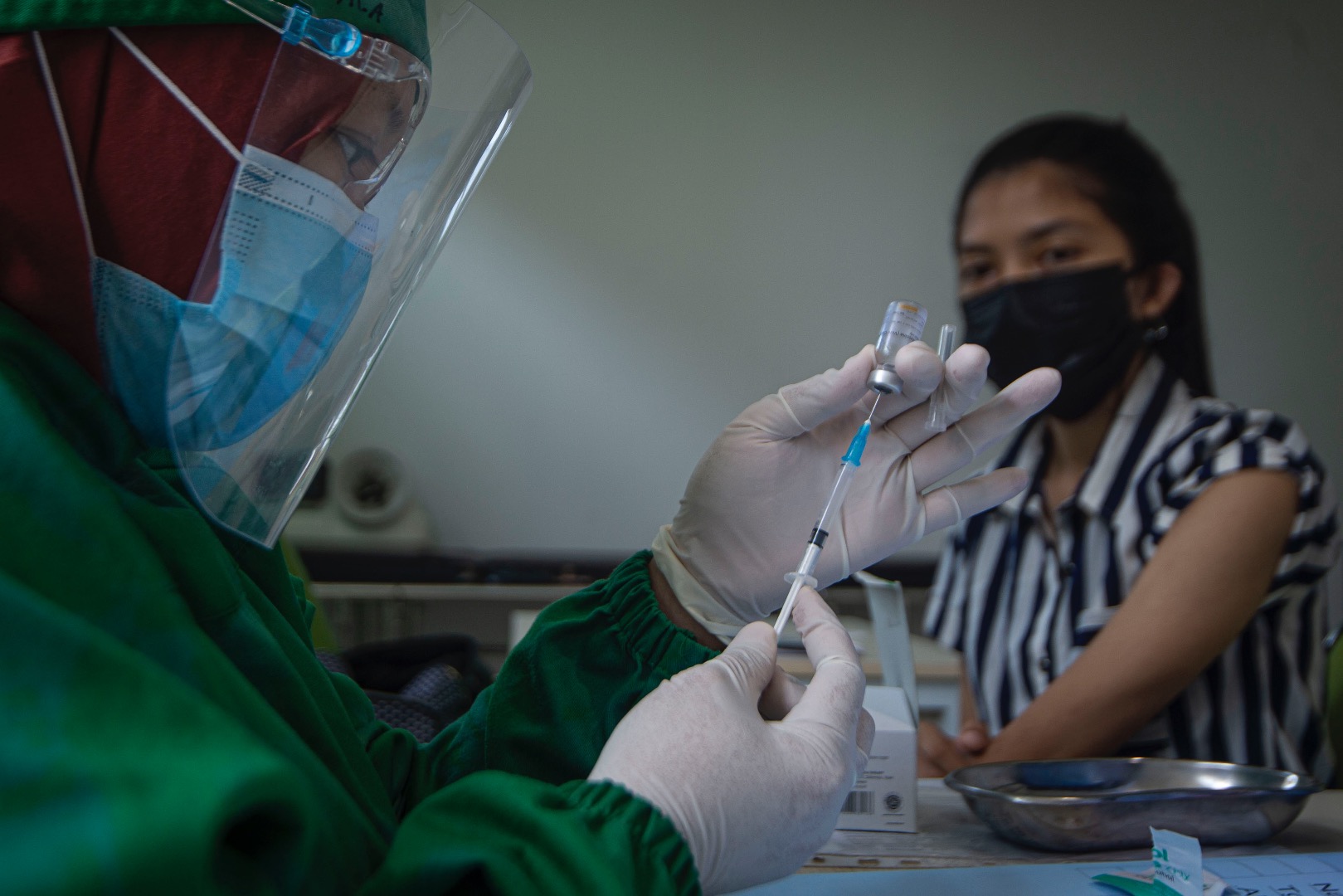 Rentang Waktu Vaksinasi untuk Usia di Bawah 60 Tahun Dipersingkat