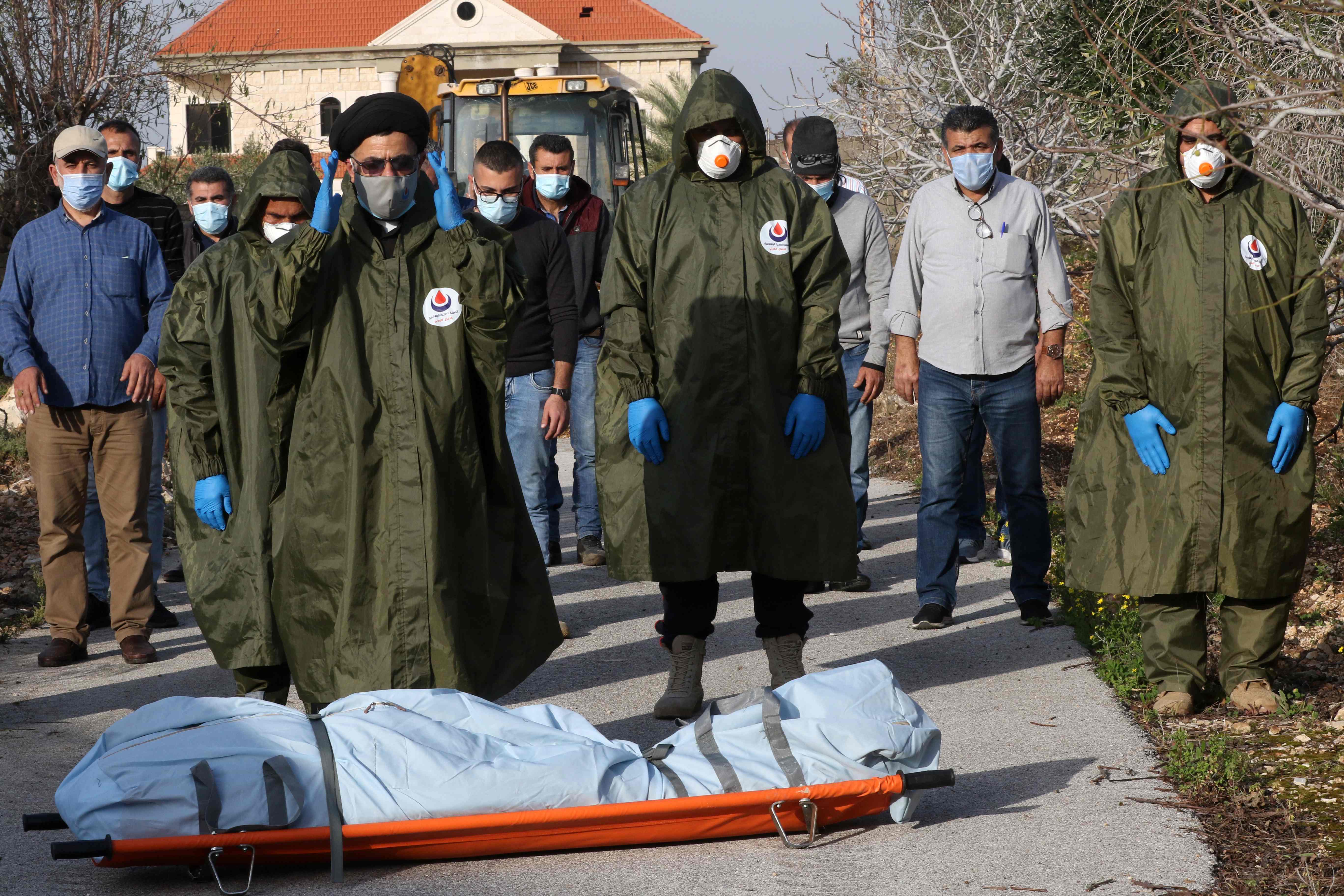 Libanon Mulai Cabut Pembatasan Covid-19