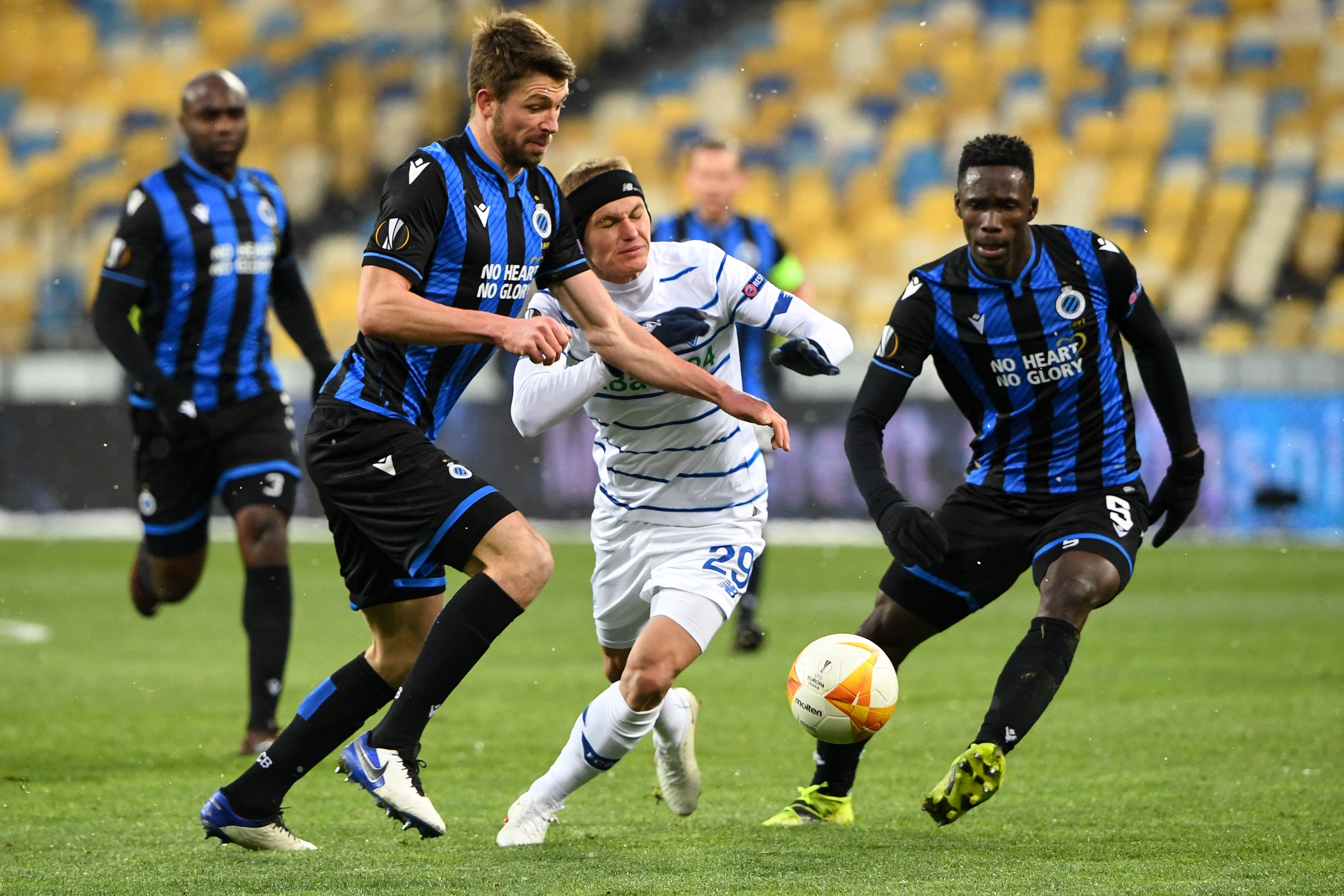 Pertandingan antara Brugge dan Dynamo Kiev