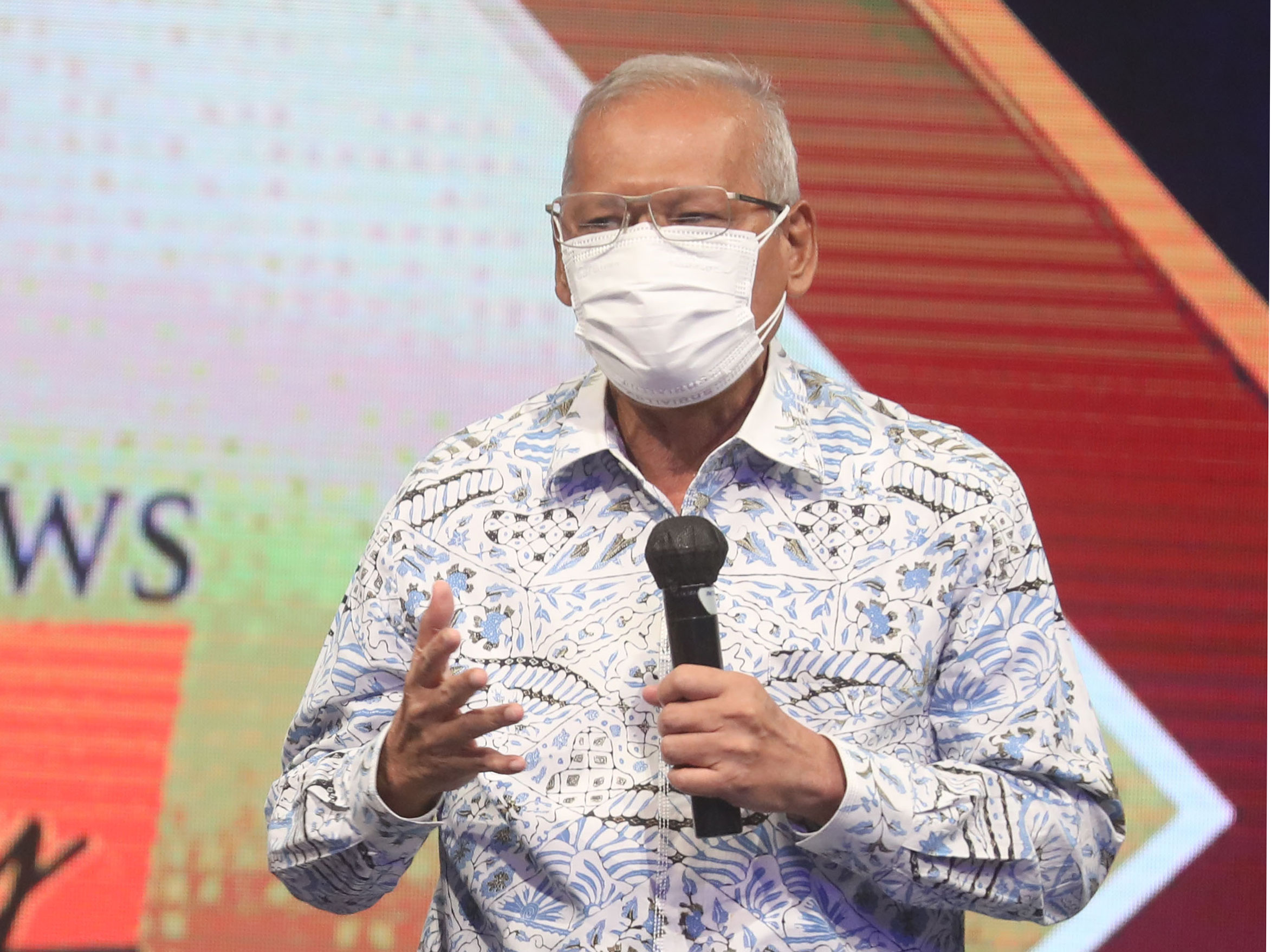 Saur M Hutabarat Dewan Redaksi Media Group