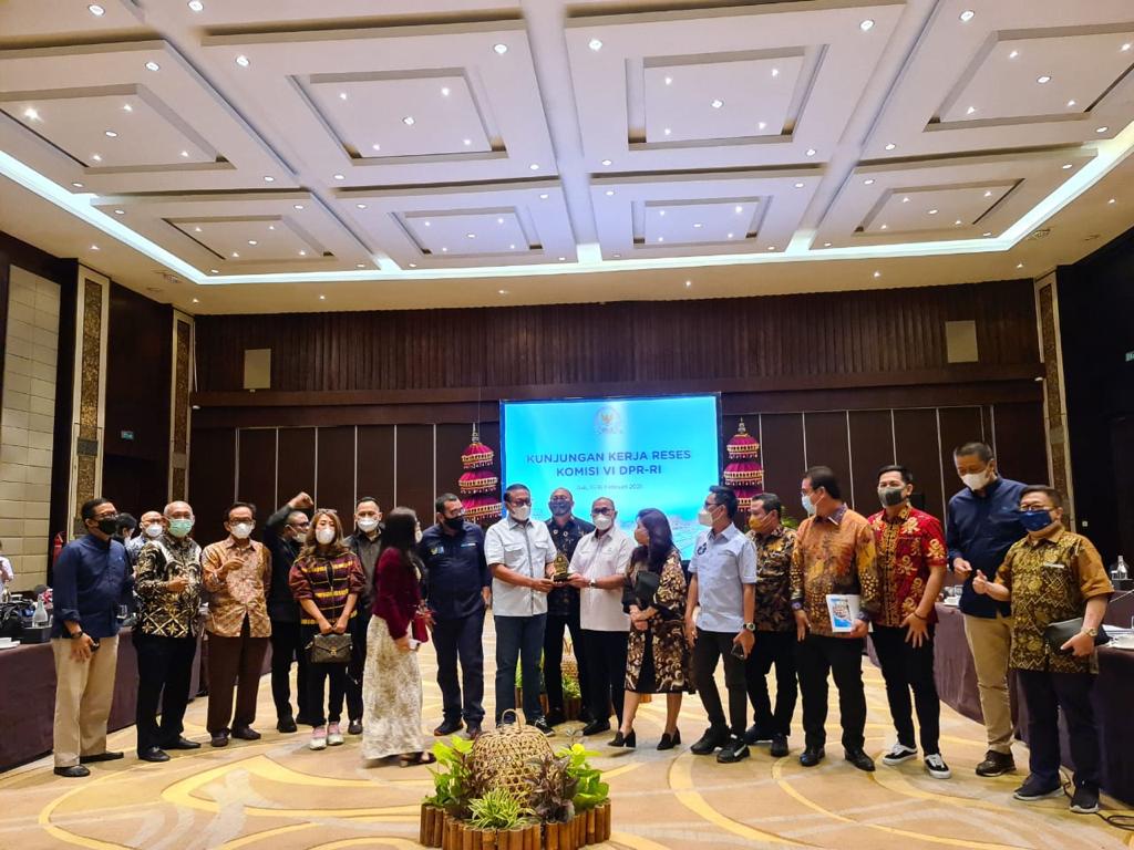 Pimpinan dan anggota Komisi VI DPR RI saat melakukan kunjungan ke Bali