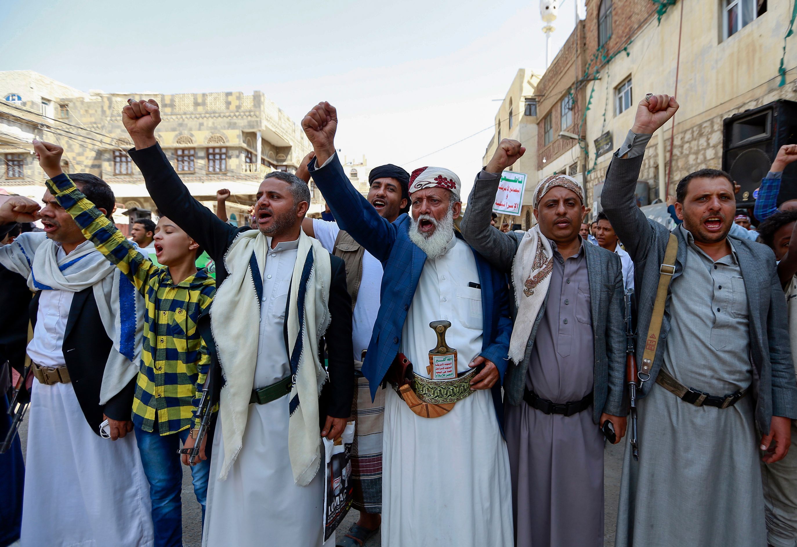 Pendukung kelompok Houthi di Yaman